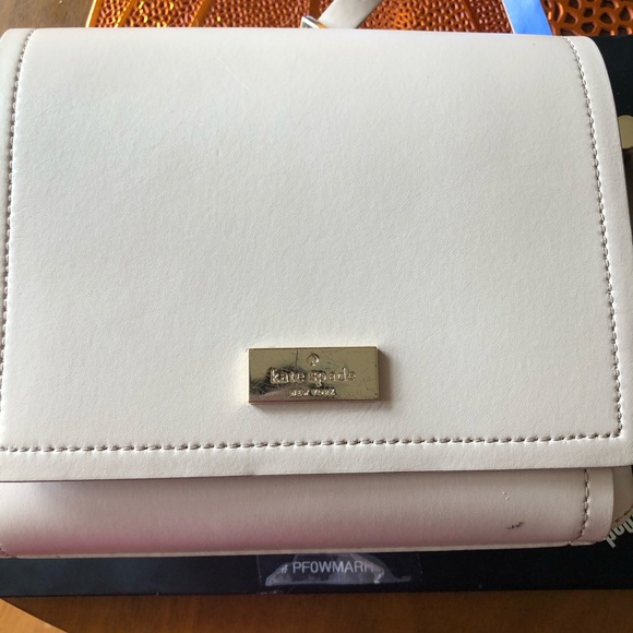 kate spade Handbags - Light beige Kate Spade Cross Body